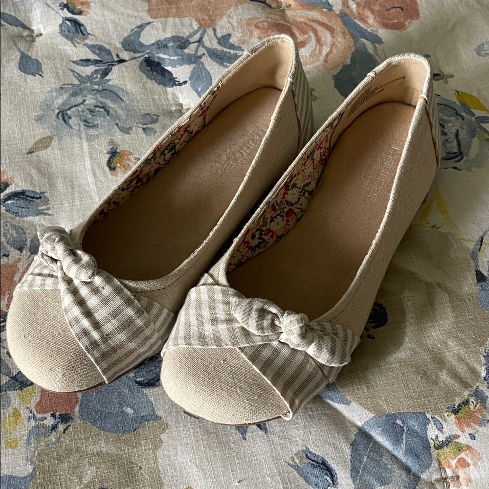 Maurices Cream Knotted Flats